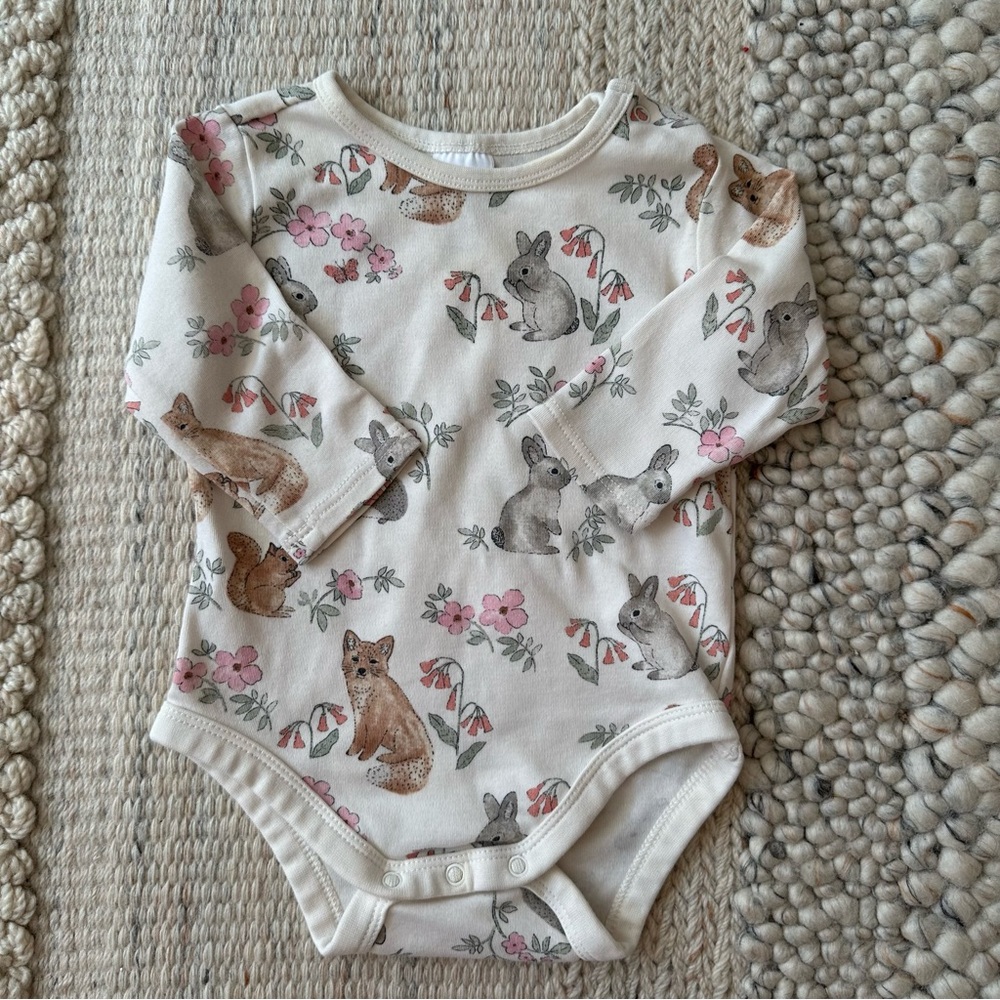 [5/$15] Pink and Cream Long Sleeve Bodysuit with Woodland Print